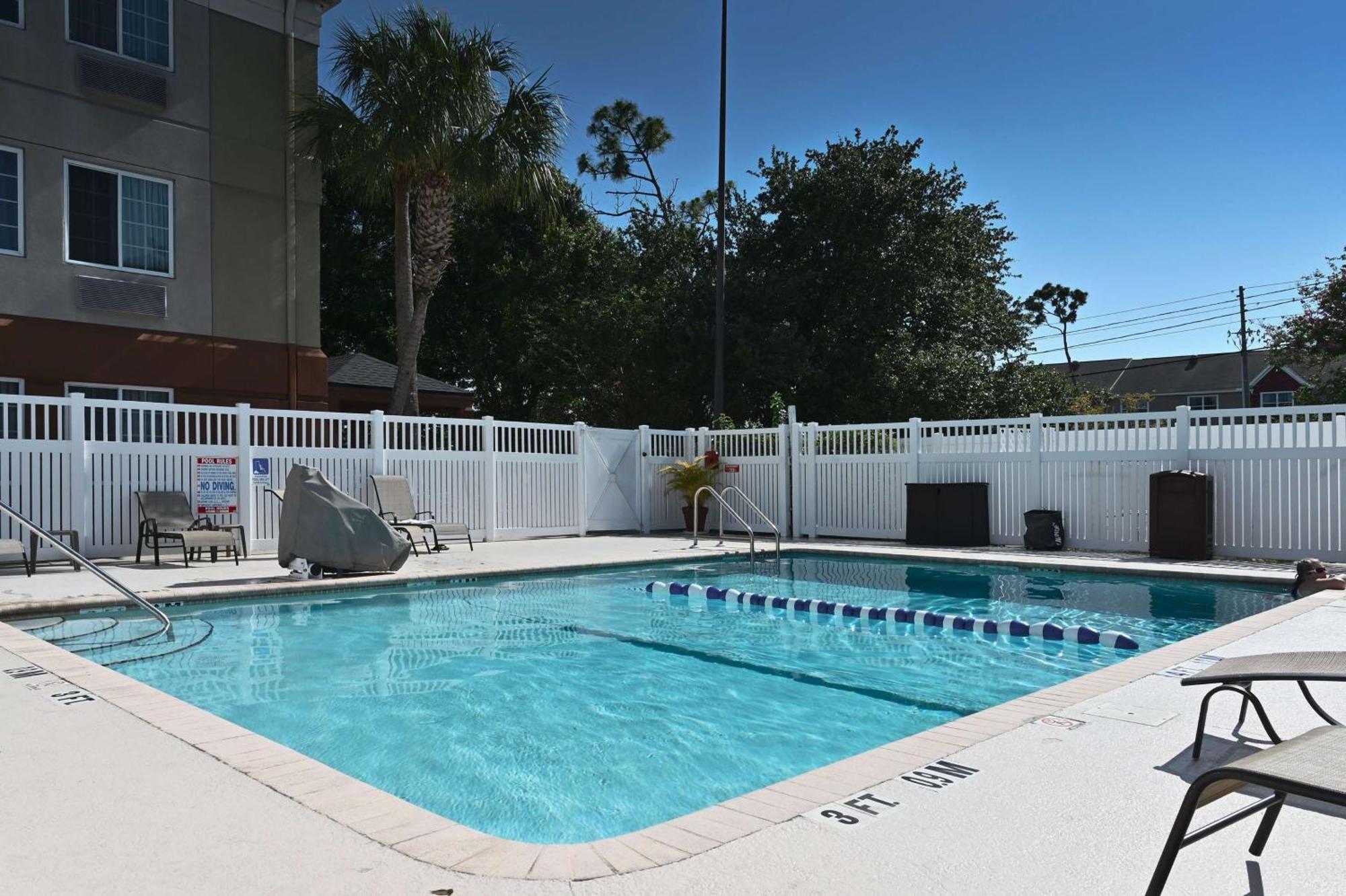 Sonesta Simply Suites Clearwater Kültér fotó